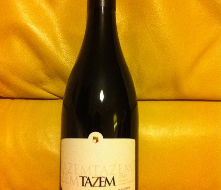 Red wine review - Tazem Reserva 2009
