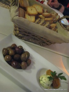 Couvert - amazing olives